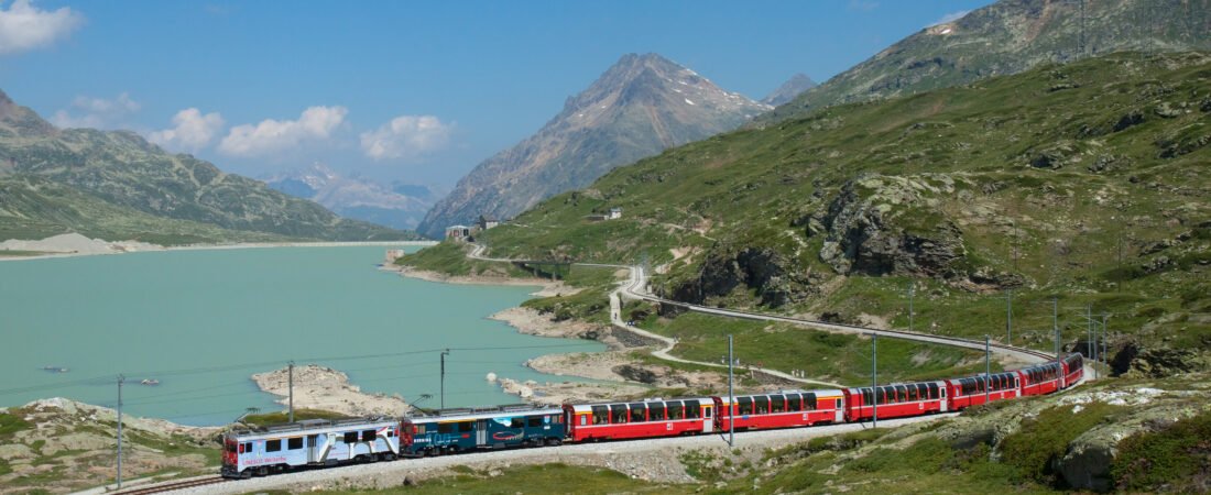 J’ai testé le voyage en train le plus spectaculaire d’Europe (Spoiler : incroyable !)